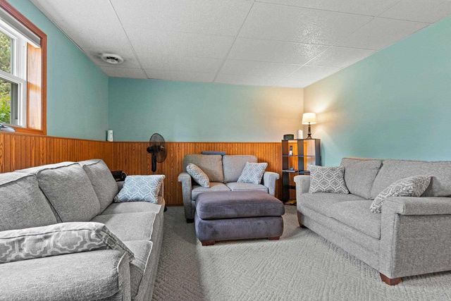 57 SOLAR CIRCLE, Appleton, WI 54915