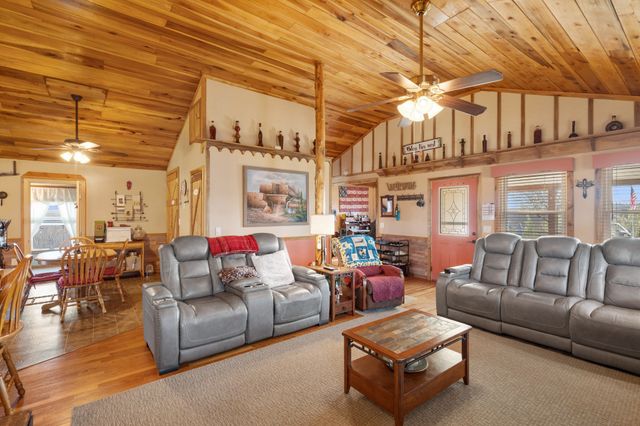 131 Turkey Ridge Rd, Summertown, TN 38483