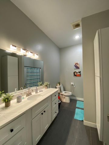 1740 Bay Oaks Drive, Albert Lea, MN 56007