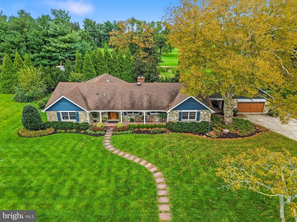 205 HICKORY LN, Moorestown, NJ 08057 — photo 2