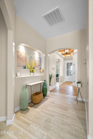 14460 Burwood Circle, Horizon City, TX 79928