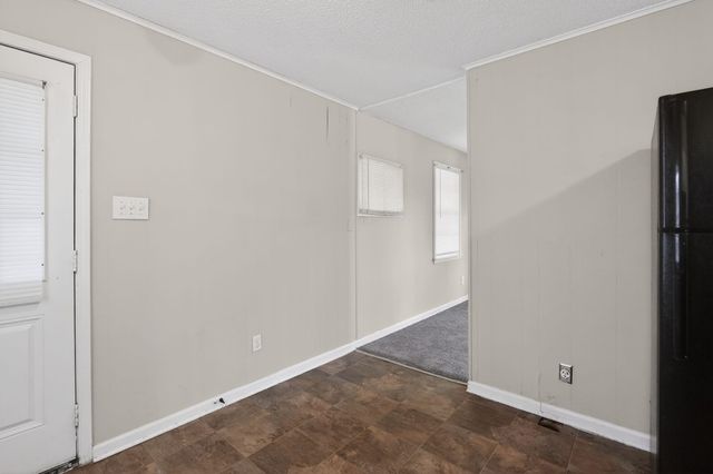 721 WESTERN PARK DR, Memphis, TN 38109