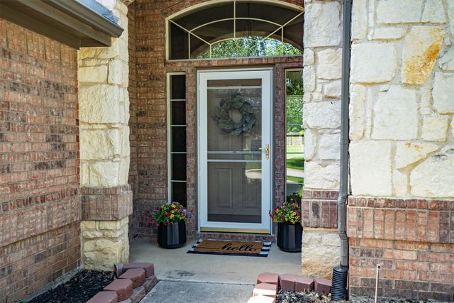 101 Indian Paint Drive, Justin, TX 76247