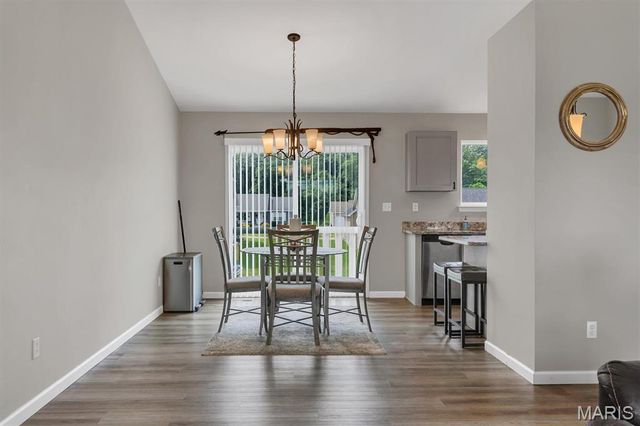 912 Mohawk Court, Warrenton, MO 63383