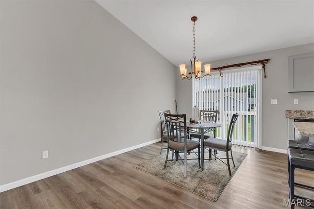 912 Mohawk Court, Warrenton, MO 63383