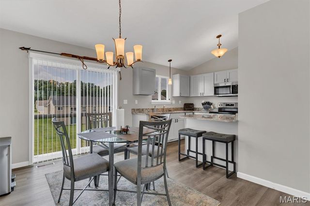 912 Mohawk Court, Warrenton, MO 63383