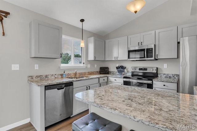 912 Mohawk Court, Warrenton, MO 63383