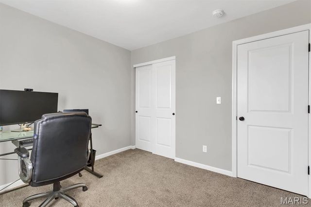 912 Mohawk Court, Warrenton, MO 63383
