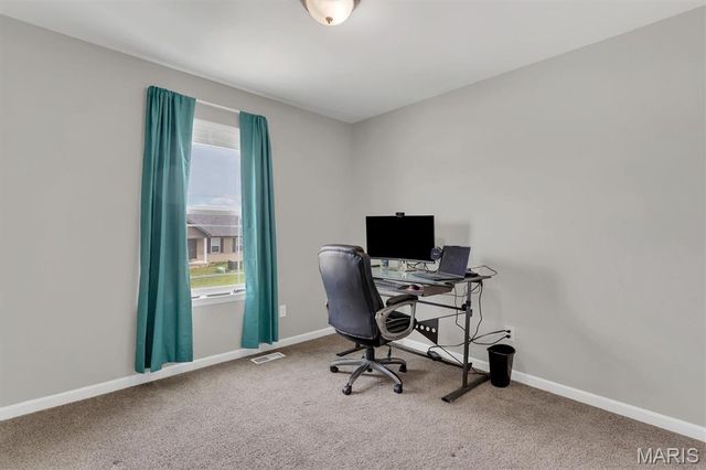 912 Mohawk Court, Warrenton, MO 63383