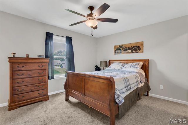 912 Mohawk Court, Warrenton, MO 63383