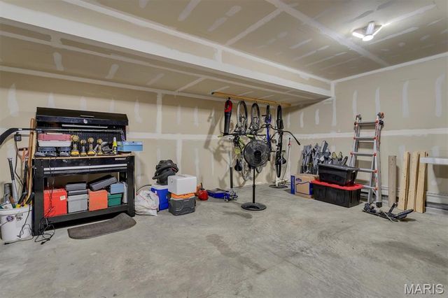 912 Mohawk Court, Warrenton, MO 63383
