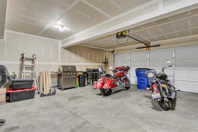 912 Mohawk Court, Warrenton, MO 63383