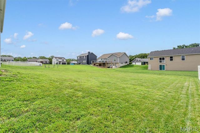 912 Mohawk Court, Warrenton, MO 63383