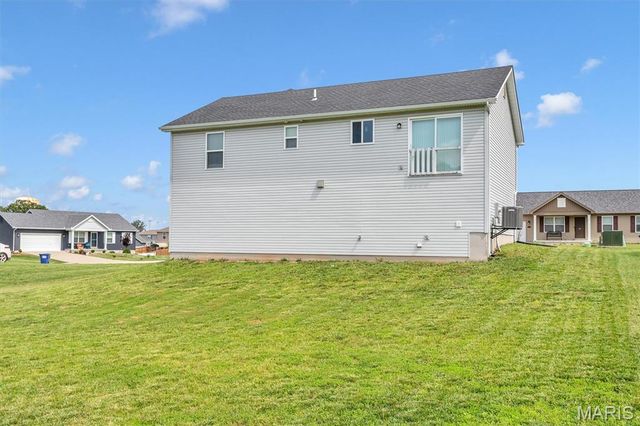 912 Mohawk Court, Warrenton, MO 63383