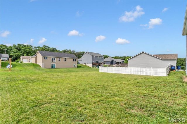 912 Mohawk Court, Warrenton, MO 63383