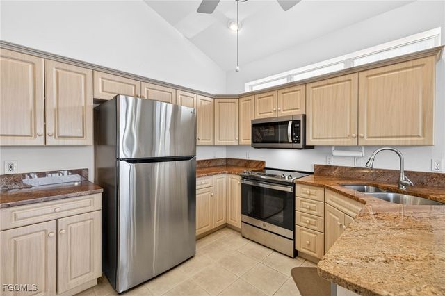 517 Lake Murex CIR, Sanibel, FL 33957