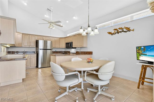 517 Lake Murex CIR, Sanibel, FL 33957