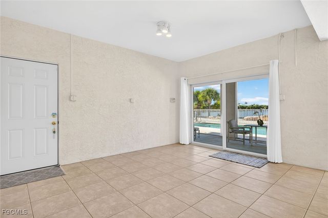 517 Lake Murex CIR, Sanibel, FL 33957