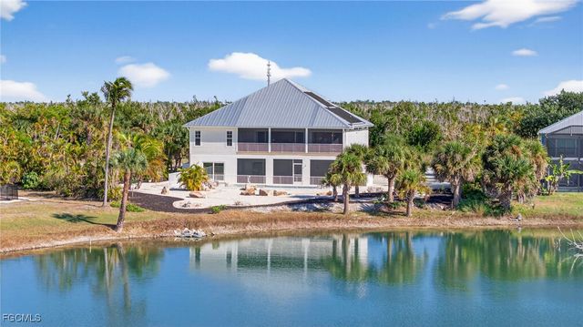 517 Lake Murex CIR, Sanibel, FL 33957
