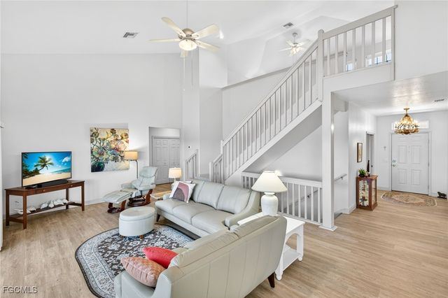 517 Lake Murex CIR, Sanibel, FL 33957