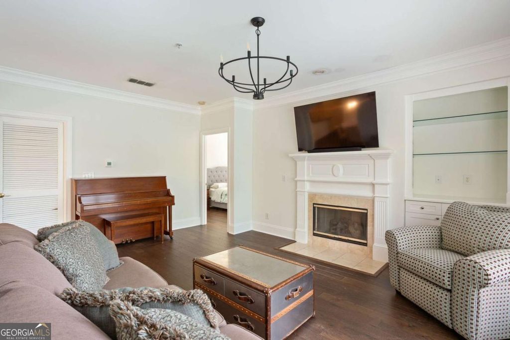 4100 Paces Walk SE 2203, Atlanta, GA 30339