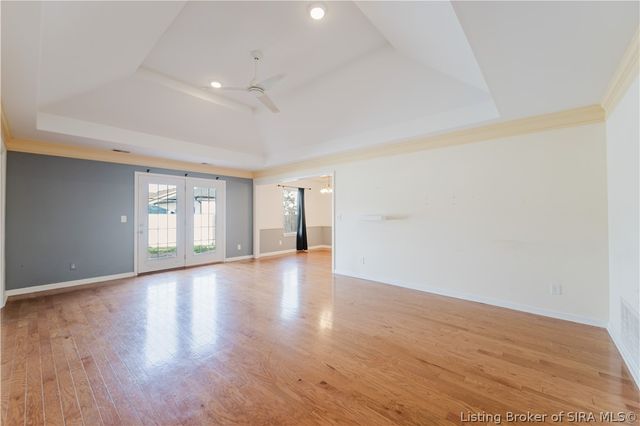 2225 Woodland Drive, Jeffersonville, IN 47130