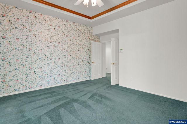 3475 Valley View Dr NW, Albany, OR 97321