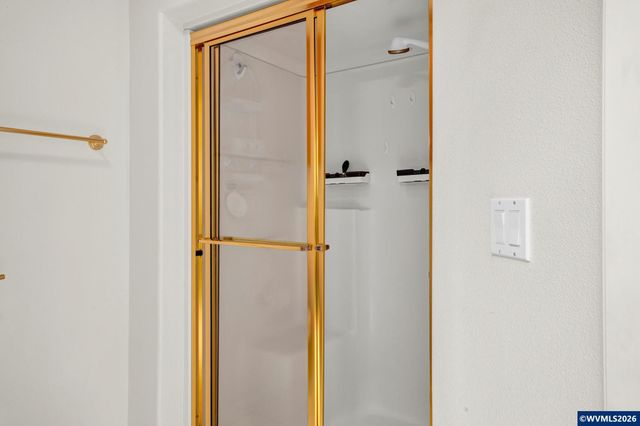 3475 Valley View Dr NW, Albany, OR 97321