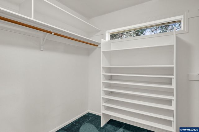 3475 Valley View Dr NW, Albany, OR 97321