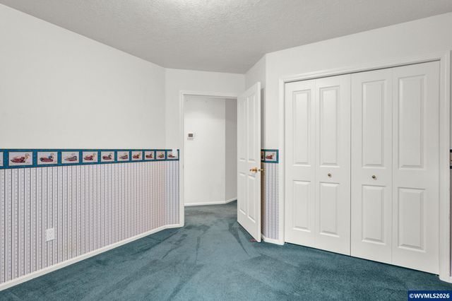 3475 Valley View Dr NW, Albany, OR 97321