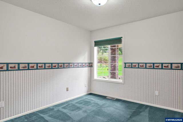 3475 Valley View Dr NW, Albany, OR 97321