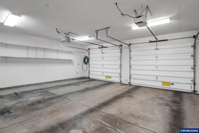 3475 Valley View Dr NW, Albany, OR 97321