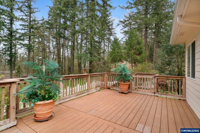 3475 Valley View Dr NW, Albany, OR 97321