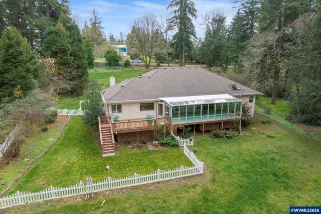 3475 Valley View Dr NW, Albany, OR 97321