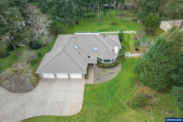 3475 Valley View Dr NW, Albany, OR 97321