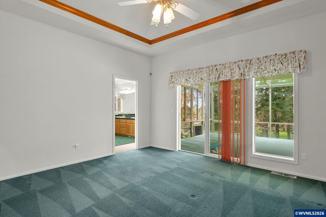 3475 Valley View Dr NW, Albany, OR 97321