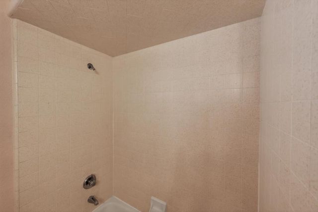 7394 Farm Dale Way, Sacramento, CA 95831