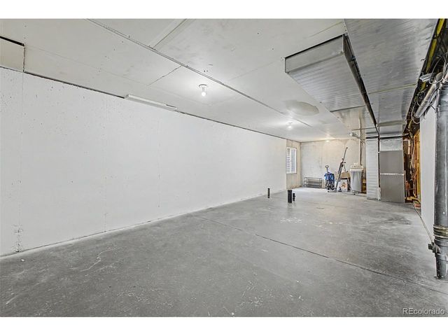 9815 Eagle Creek Cir, Commerce City, CO 80022