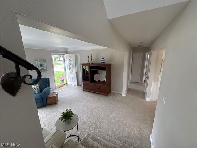 29508 Woodway Drive, Wickliffe, OH 44092