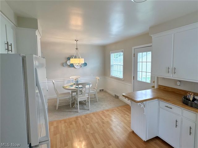 29508 Woodway Drive, Wickliffe, OH 44092