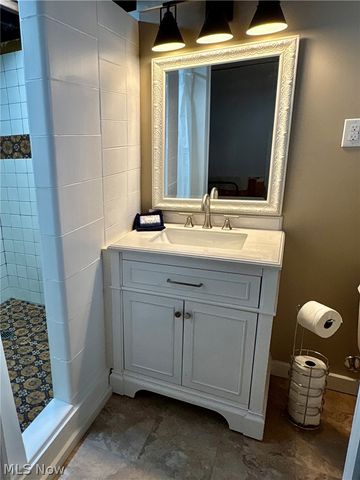 29508 Woodway Drive, Wickliffe, OH 44092