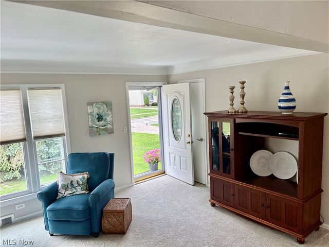 29508 Woodway Drive, Wickliffe, OH 44092