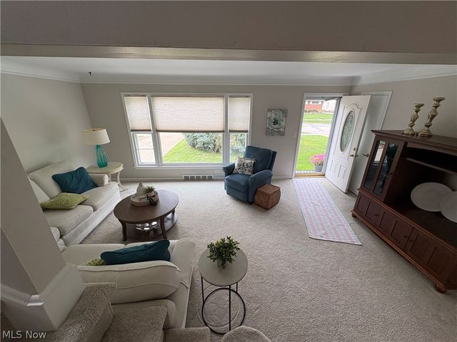 29508 Woodway Drive, Wickliffe, OH 44092
