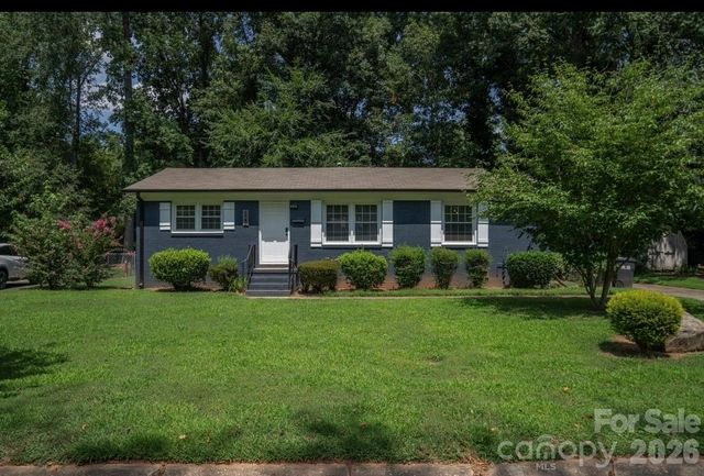 523 Kenlough Drive, Charlotte, NC 28209