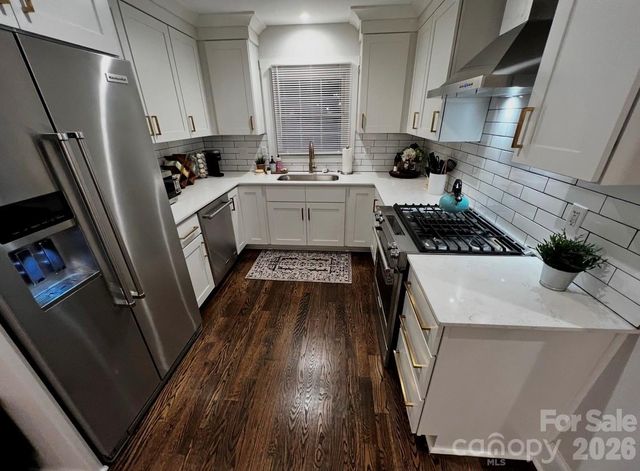 523 Kenlough Drive, Charlotte, NC 28209
