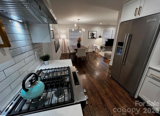 523 Kenlough Drive, Charlotte, NC 28209