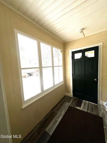 21 Wells Street, Gloversville, NY 12078