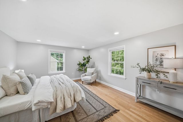 27 Stonegate Rd 27, Chelmsford, MA 01824