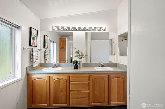 135 NW Walker Road, Poulsbo, WA 98370