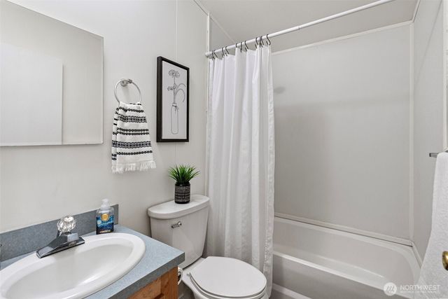 135 NW Walker Road, Poulsbo, WA 98370